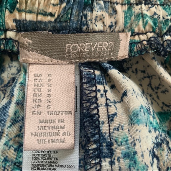 Forever21 lightweight shorts - Picture 3 of 3